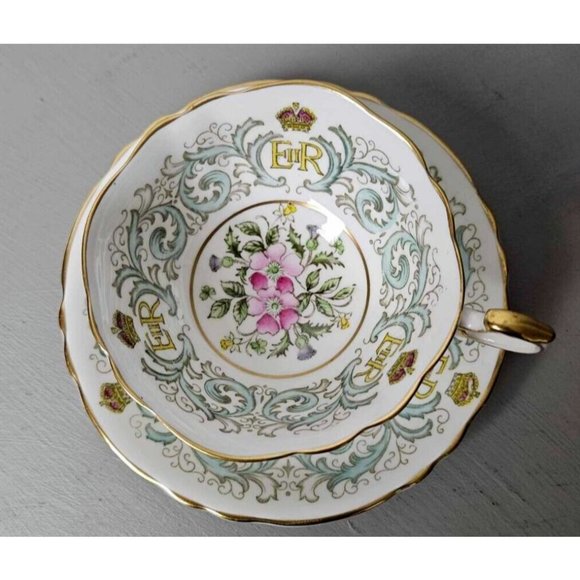 Rare Paragon Queen Elizabeth II Coronation Tea cup and Saucer Bone China 1953 - Picture 4 of 8